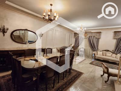 3 Bedroom Townhouse for Sale in Sheikh Zayed, Giza - Royal Meadows 1. jpg
