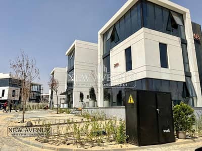 Office for Sale in New Cairo, Cairo - 085325e0-2f2f-11f0-83c9-aa39fd82ae99. jpeg