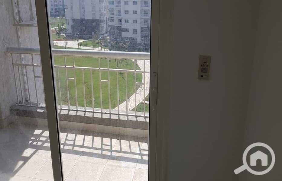 18 6145f935-11f9-4985-bcfe-55739951c873. jpeg