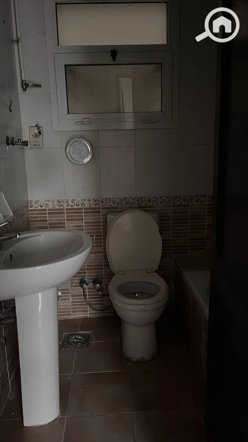6 1. jpg