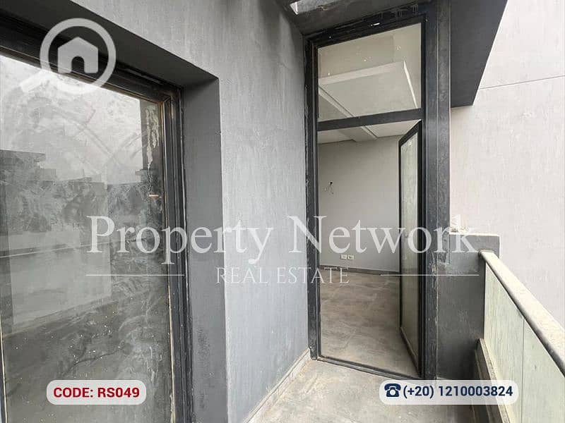 8 RS049 (7). png