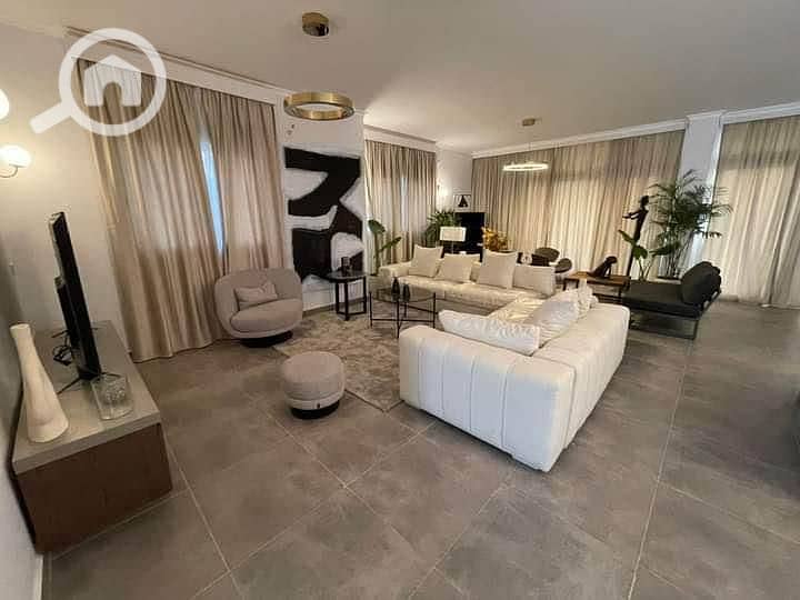 With a 5% down payment, a distinctive apartment for sale, immediate receipt, fully finished, with a fantastic view on the sea and the lagoon in New Al - Widok 3