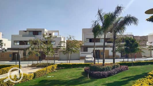 5 Bedroom Twin House for Sale in 6th of October, Giza - IMG_4585. jpeg
