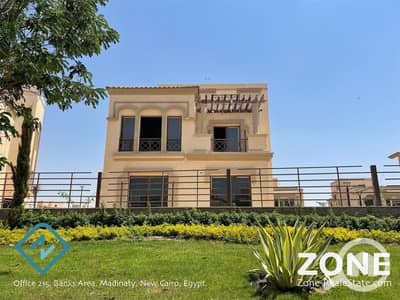 4 Bedroom Villa for Sale in Madinaty, Cairo - af27b376-f576-4fe8-90b3-da08c9910643. jpg