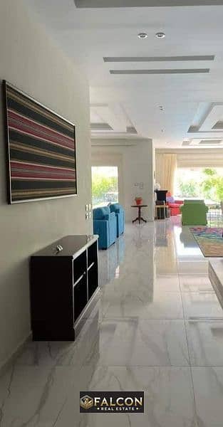 4 a1b2915d-06a5-45eb-8b91-7fc828afd1b9. jpg