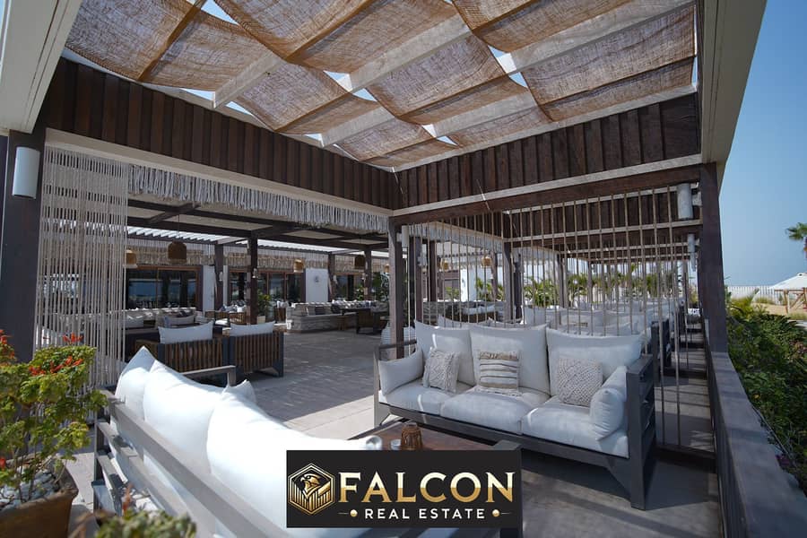 10 f6f2eaf7-6cf7-4a3b-b5ef-5ff854547272. jpg