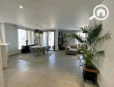 5 Bedroom Villa for Sale in Mostakbal City, Cairo - 453504612_122162713580230547_6556294391560261653_n. jpg