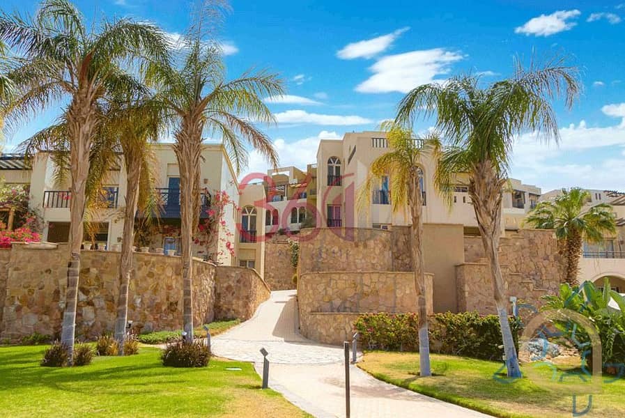 5 Azzurra Sahl Hasheesh Exterior-4_lg. jpg