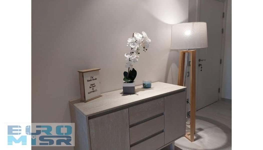 8 a4746856-56d8-4c6d-a0b3-8d66612b66ce. jpg