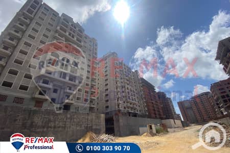 شقة 3 غرف نوم للبيع في محرّم بيك، الإسكندرية - 001. jpg