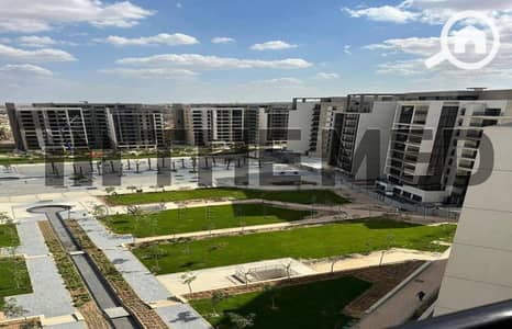 2 Bedroom Apartment for Sale in Sheikh Zayed, Giza - IMG-20241121-WA0052. jpg