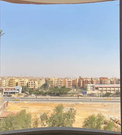 أرض سكنية  للبيع في 6 أكتوبر، الجيزة - شقق مميزة للاستثمار
