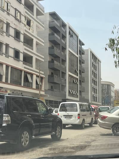 Retail for Sale in Zahraa Al Maadi, Cairo - من المالك مباشره محل تجاري بزهراء المعادي مساحات مختلفه استلام فوري