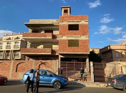 أرض سكنية  للبيع في 6 أكتوبر، الجيزة - مبنى عقاري في غرب سوميد