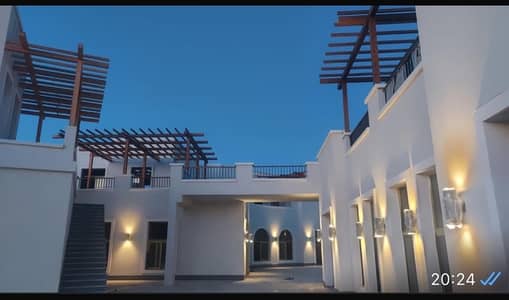 محلات تجارية  للايجار في الساحل الشمالي، مطروح - commercial retail  for rent  in lake yard Hacienda bay محل تجاري