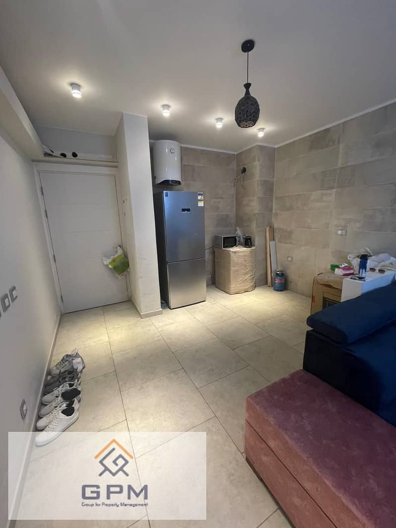3 49a6220f-3d75-4830-8bed-ae1ef855a0e4. jpg
