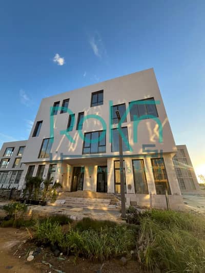 مجمع تجاري  للايجار في 6 أكتوبر، الجيزة - 1c62bd7e-a9fa-4596-8f23-e6fac671604b. jpeg