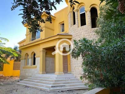 5 Bedroom Villa for Sale in New Cairo, Cairo - 491774678_1012460977532730_4496502667607647451_n. jpg