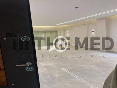 3 Bedroom Flat for Sale in Sheikh Zayed, Giza - IMG-20250526-WA0076. jpg