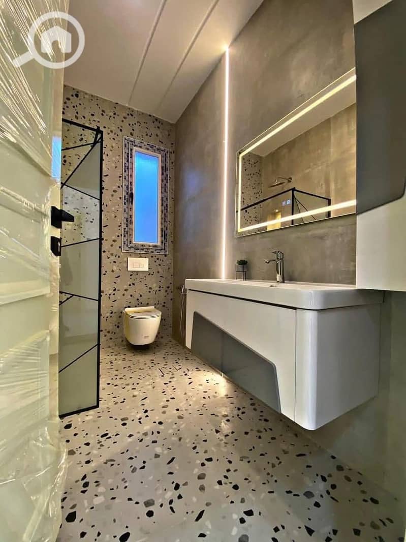 3 FB_IMG_1744675581456. jpg