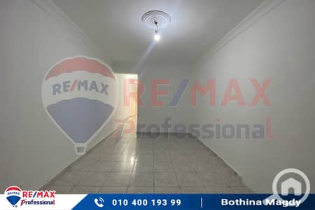3 Bedroom Apartment for Sale in Smoha, Alexandria - IMG_8493. jpg