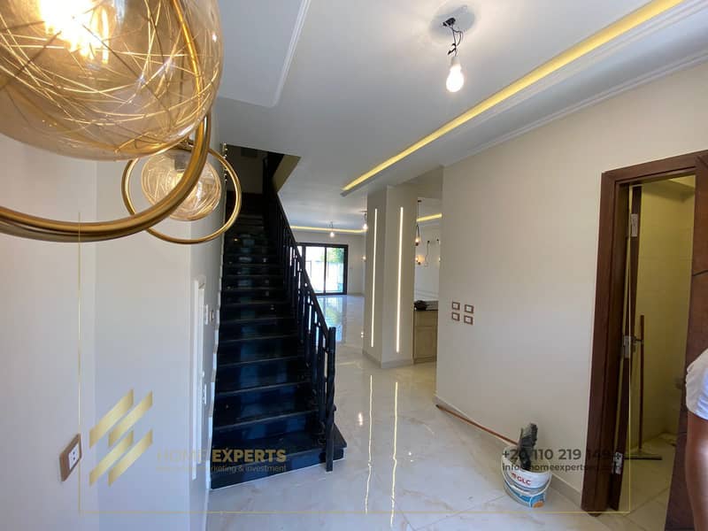 2 bd040cad-e818-4c1c-ae50-75217ffc6ba8. jpeg