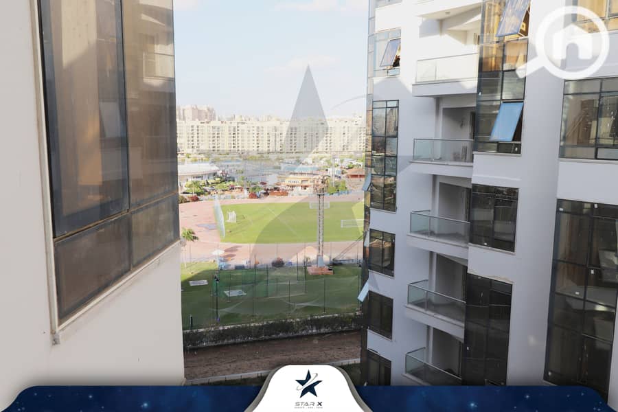 12 GRAND VIEW 11. jpg