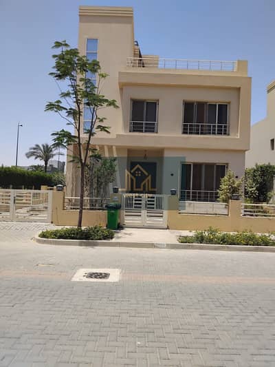 فیلا 6 غرف نوم للايجار في 6 أكتوبر، الجيزة - WhatsApp Image 2025-05-26 at 11.58. 16 AM. jpeg