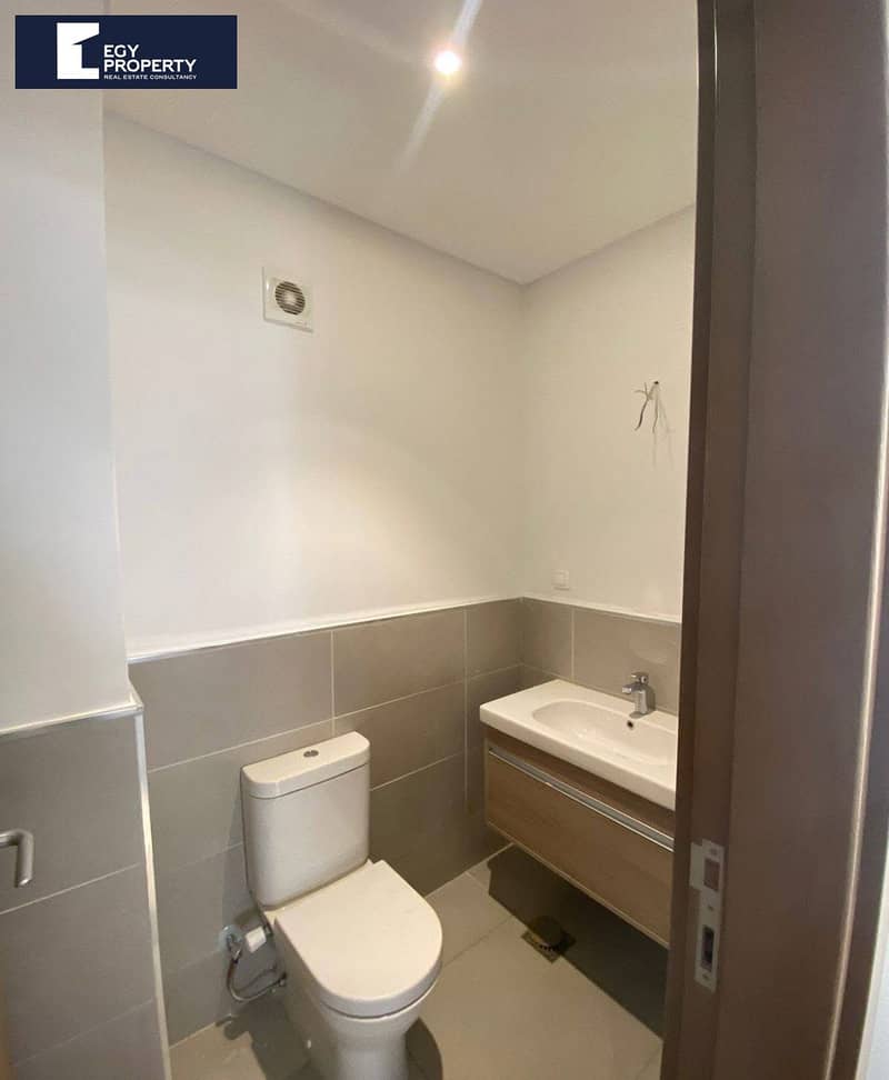 9 WhatsApp Image 2025-04-22 at 11.48. 00 AM (1). jpeg