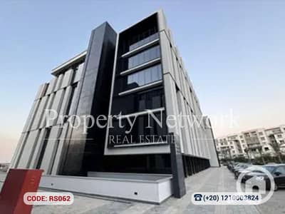 مکتب  للايجار في القاهرة الجديدة، القاهرة - RS062 (3). png
