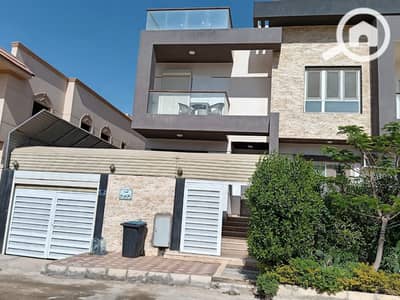 فیلا 6 غرف نوم للبيع في القاهرة الجديدة، القاهرة - WhatsApp Image 2025-05-28 at 12.48. 48_6b915c0e. jpg