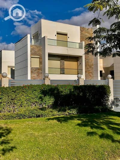 4 Bedroom Villa for Sale in Sheikh Zayed, Giza - 6153f3f2-74d9-47bf-b45c-1fe42166b3c4. jpg
