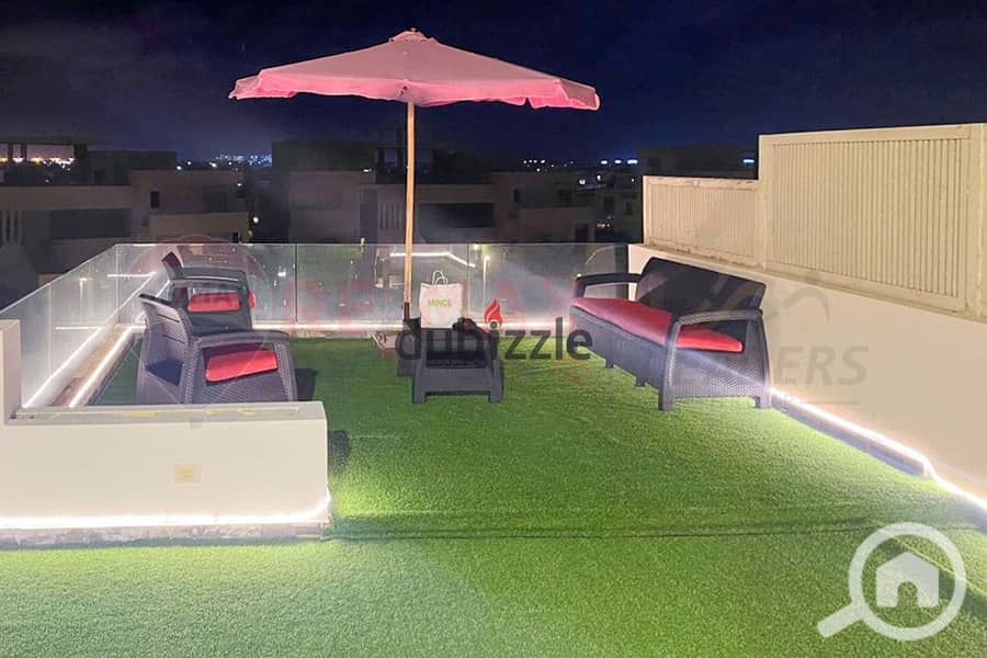Townhouse + garden for sale (Hacienda Bay) 380 m