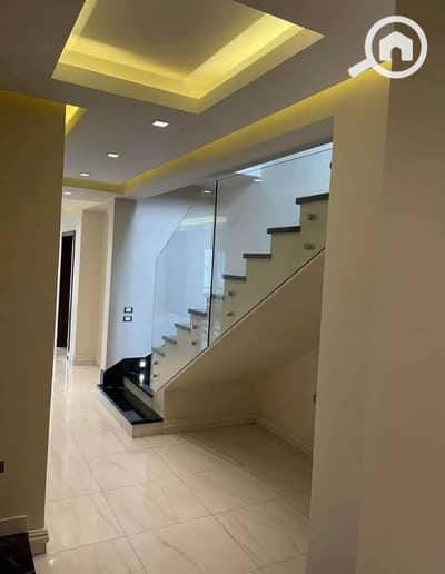 5 Bedroom Villa for Sale in New Cairo, Cairo - صورة واتساب بتاريخ 1446-11-29 في 14.44. 05_f47affb7. jpg