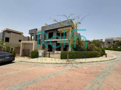 فیلا 4 غرف نوم للبيع في الشيخ زايد، الجيزة - WhatsApp Image 2025-05-27 at 3.53. 30 PM. jpeg