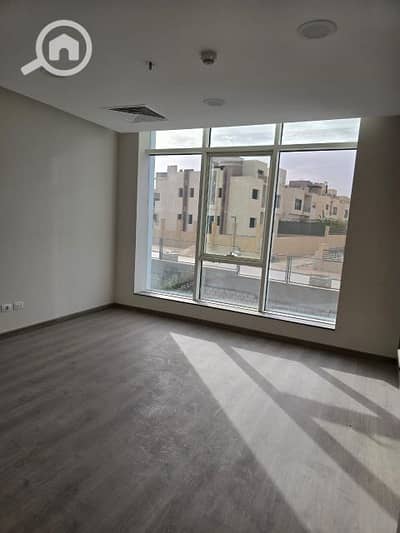مکتب  للايجار في الشيخ زايد، الجيزة - 6e2c2c4b-d817-4331-a9f4-e5d3e930d409. jfif. jpg