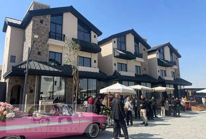 9 4864916-d3773o. jpg