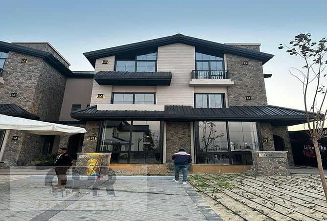 13 4878515-6cbaao. jpg