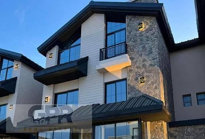 16 4881270-ebe2ao. jpg