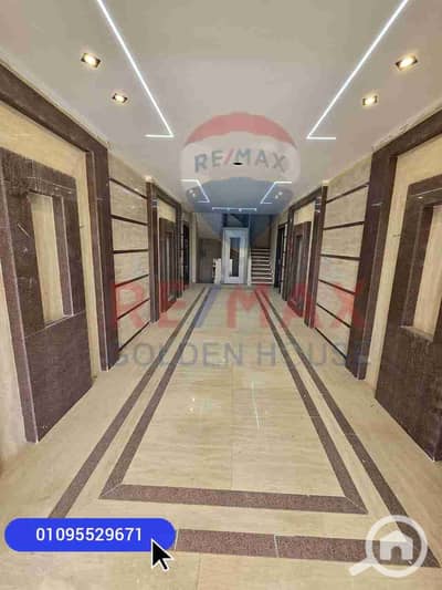 3 Bedroom Flat for Sale in Shorouk City, Cairo - 1001055050. jpg