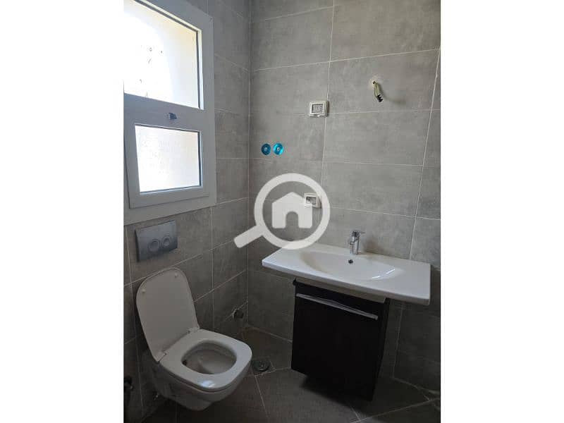 4 66de182e-e4f8-47cf-b28f-a9150316c363. jfif. jpg
