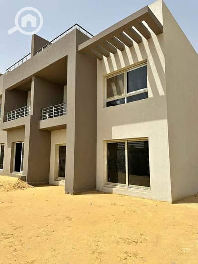 3 Bedroom Townhouse for Sale in Sheikh Zayed, Giza - 499323150_1780483196198837_5744045817940098268_n. jpg
