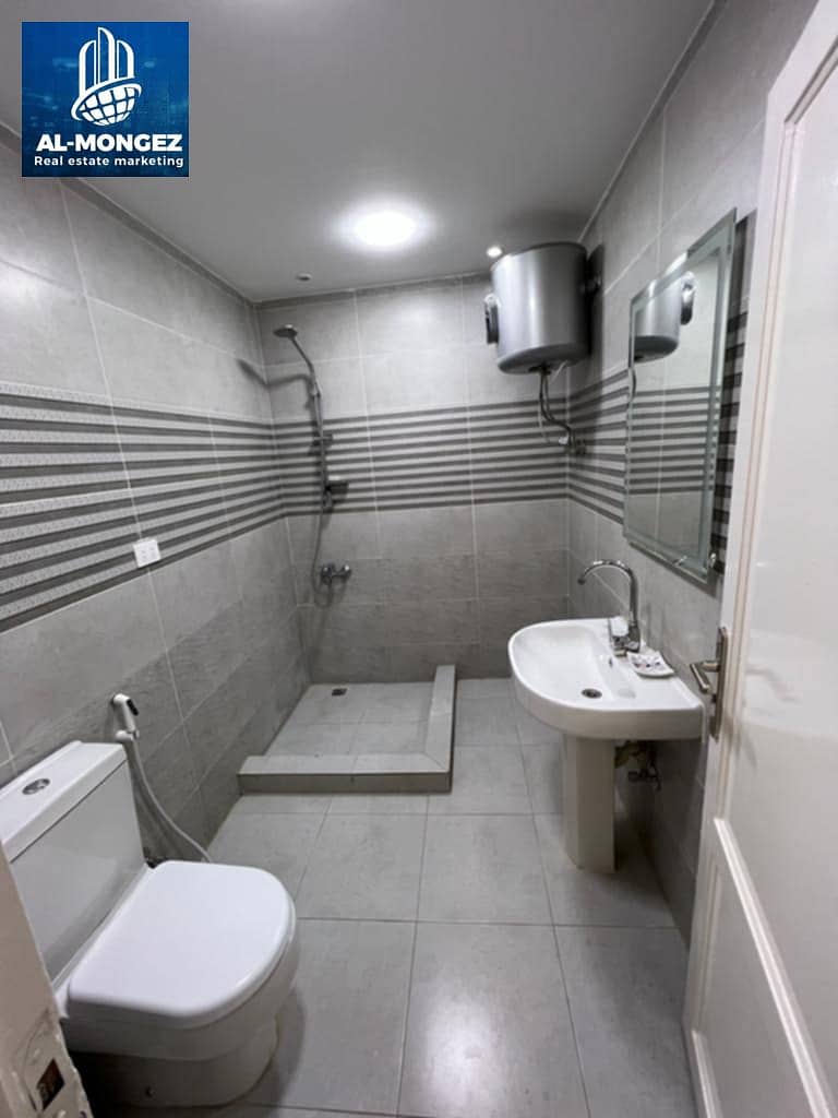 16 b50a7cce-9dac-4aa3-9a67-5822264d9b42. jpg