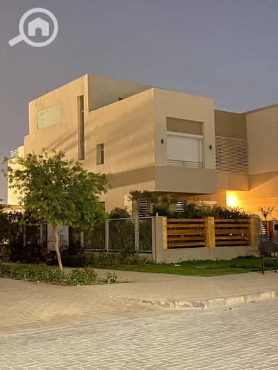 6 Bedroom Villa for Sale in 6th of October, Giza - WhatsApp Image 2025-04-03 at 4.01. 48 PM (3). jpeg
