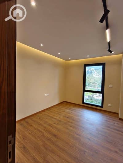 3 Bedroom Apartment for Sale in Sheikh Zayed, Giza - 494529595_122161082000519829_6494729105792478689_n. jpg