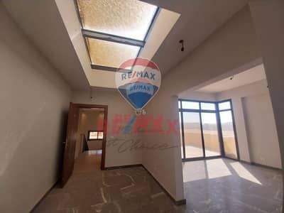 بنتهاوس 4 غرف نوم للبيع في 6 أكتوبر، الجيزة - IMG-20250528-WA0354. jpg