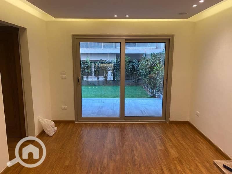 Apartment for sale 195m with garden READY TO MOVE in Galleria, Fifth Settlement