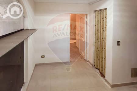 شقة 1 غرفة نوم للايجار في سموحة، الإسكندرية - 01. jpg