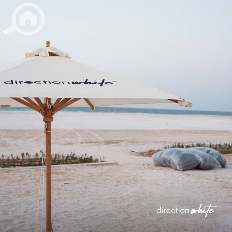 5 Arabella_Direction white post-3. jpg