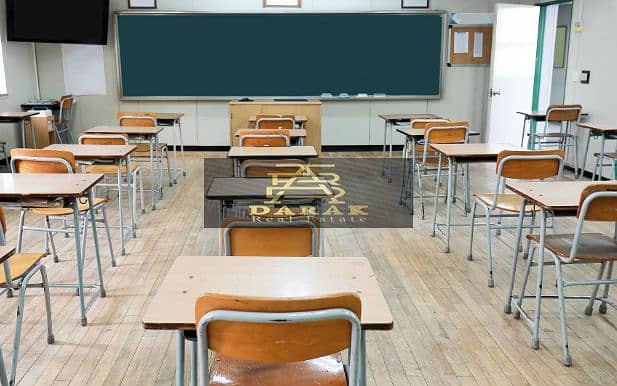 5 school class. png